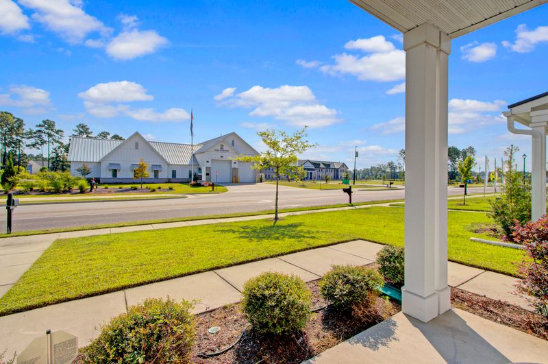 204 Foxbank Plantation Blvd, Moncks Corner, SC 29461