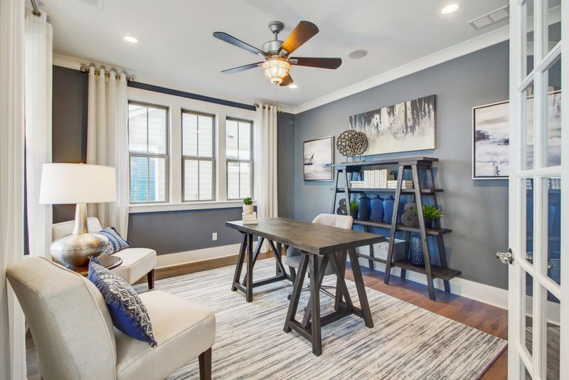 646 Blueway Ave, Summerville, SC 29486