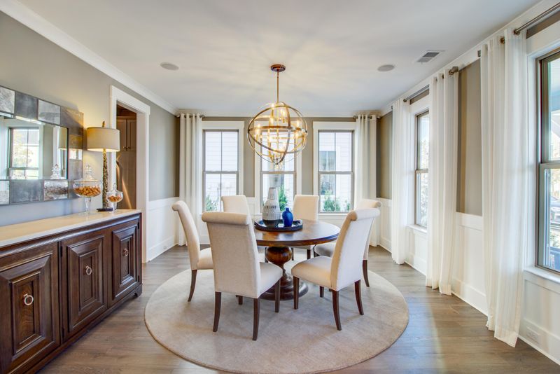 646 Blueway Ave, Summerville, SC 29486