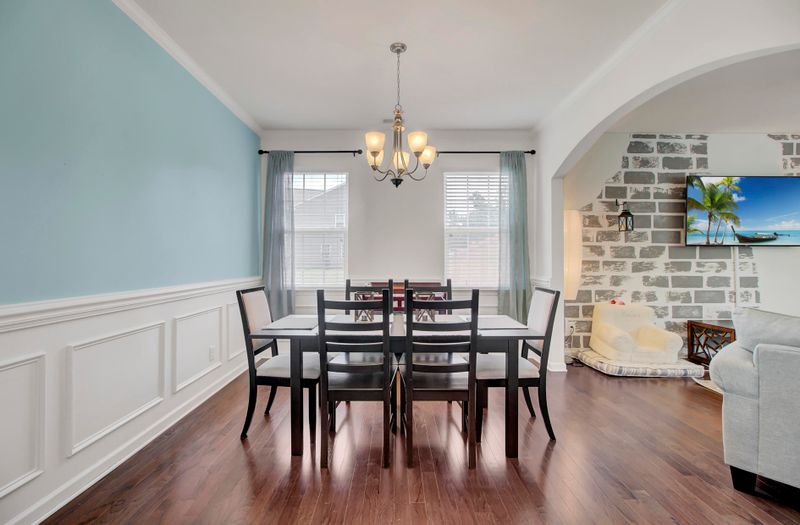 655 Silver Moss Dr, Moncks Corner, SC 29461