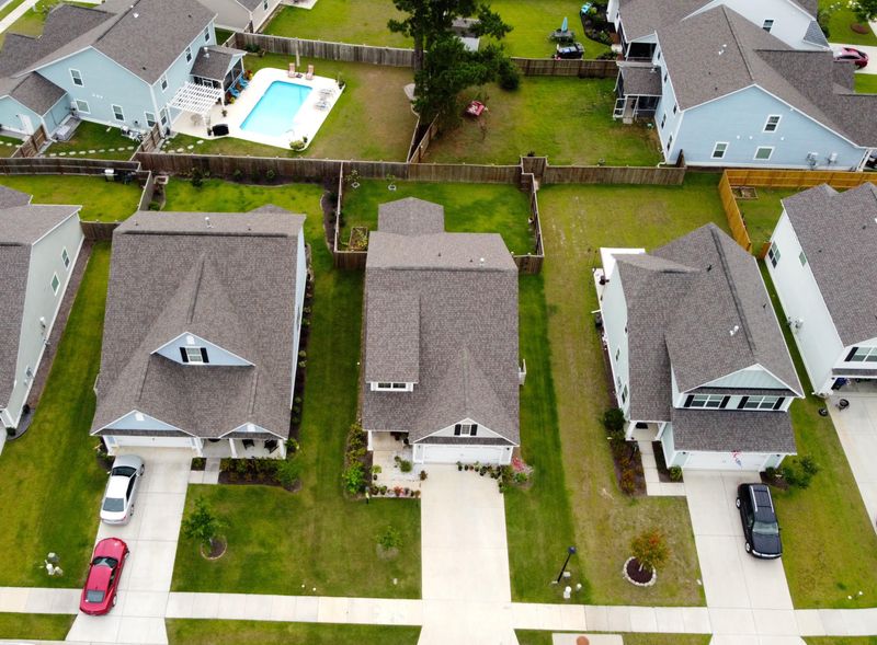 169 Longdale Dr, Summerville, SC 29483