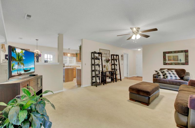 126 Wainwright Manor, Summerville, SC 29485