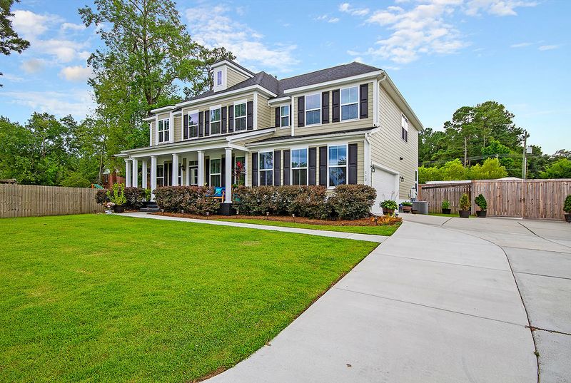 112 Wachovia Ct, Summerville, SC 29485