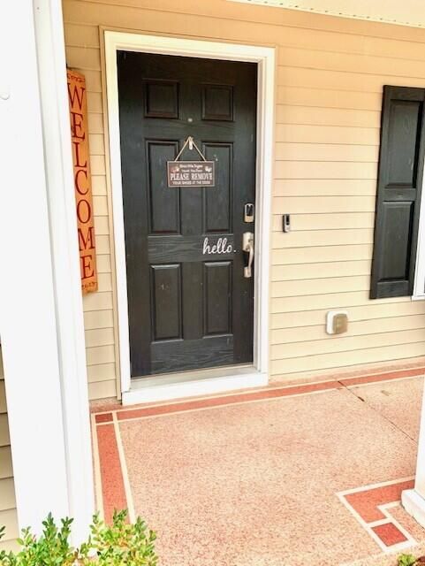 406 Pennyroyal Ct, Summerville, SC 29483
