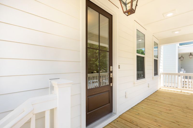 1091 Avenue Of Oaks, Charleston, SC 29407