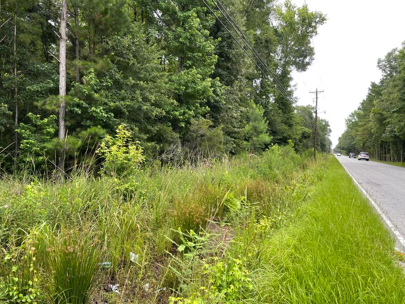 5778 Sc 162, Hollywood, SC 29449