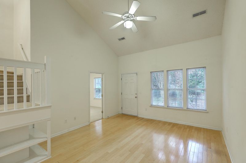 106 Taylor Cir, Goose Creek, SC 29445