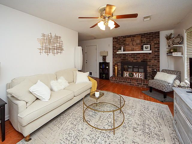 140 Susan Dr, Summerville, SC 29485