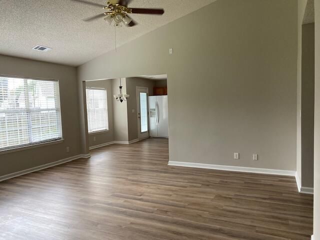 203 Hawkridge Pl, Goose Creek, SC 29445
