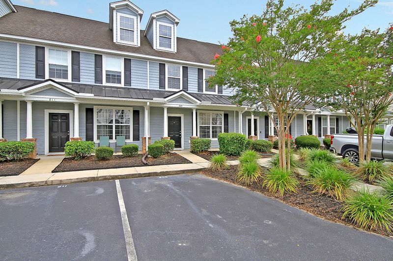 809 Hemingway Cir, Summerville, SC 29483