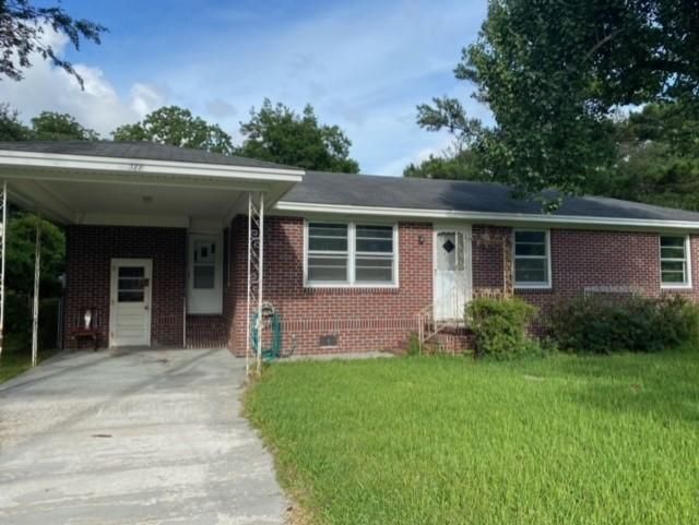 388 Hoff Ave, Charleston, SC 29407