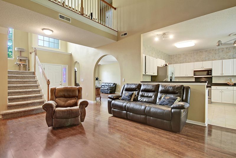 3458 Forest Glen Dr, Charleston, SC 29414