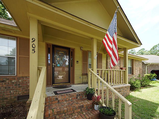 905 Larch Pines Ct, Ladson, SC 29456