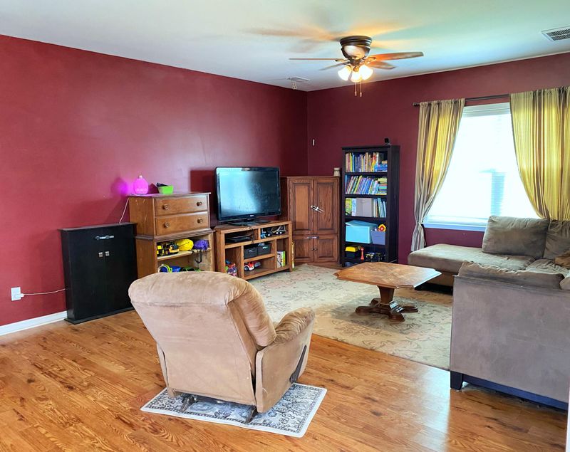 409 Ridgedale Rd, Summerville, SC 29486