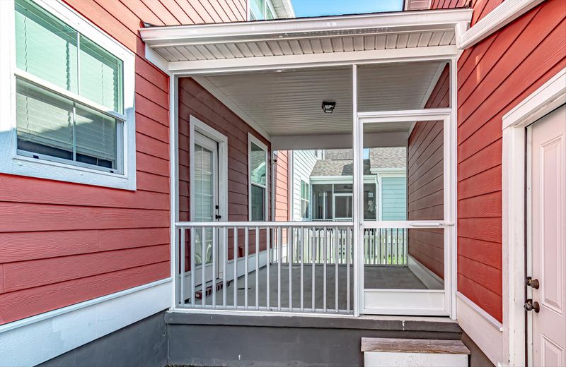 1052 Oak Bluff Ave, Charleston, SC 29492