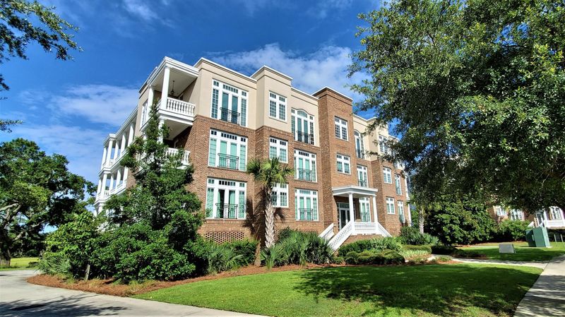 136 Fairbanks Oak Al #3a, Charleston, SC 29492