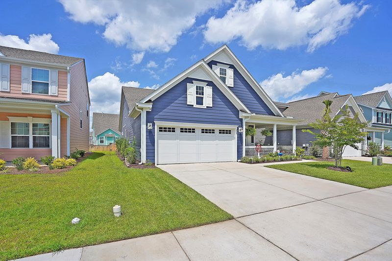 224 Corvus St, Summerville, SC 29483