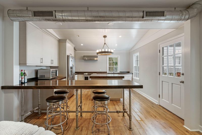 17 Duncan St, Charleston, SC 29403