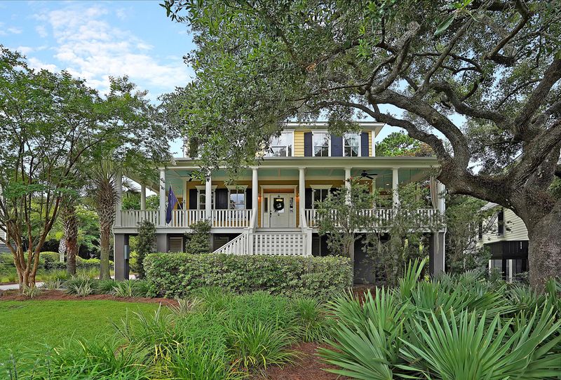 348 Evian Way, Mount Pleasant, SC 29464