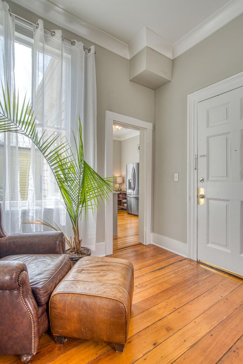 33 Pitt St #5, Charleston, SC 29401