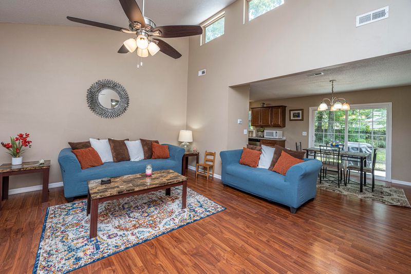 180 Nightingale Ave, Ladson, SC 29456