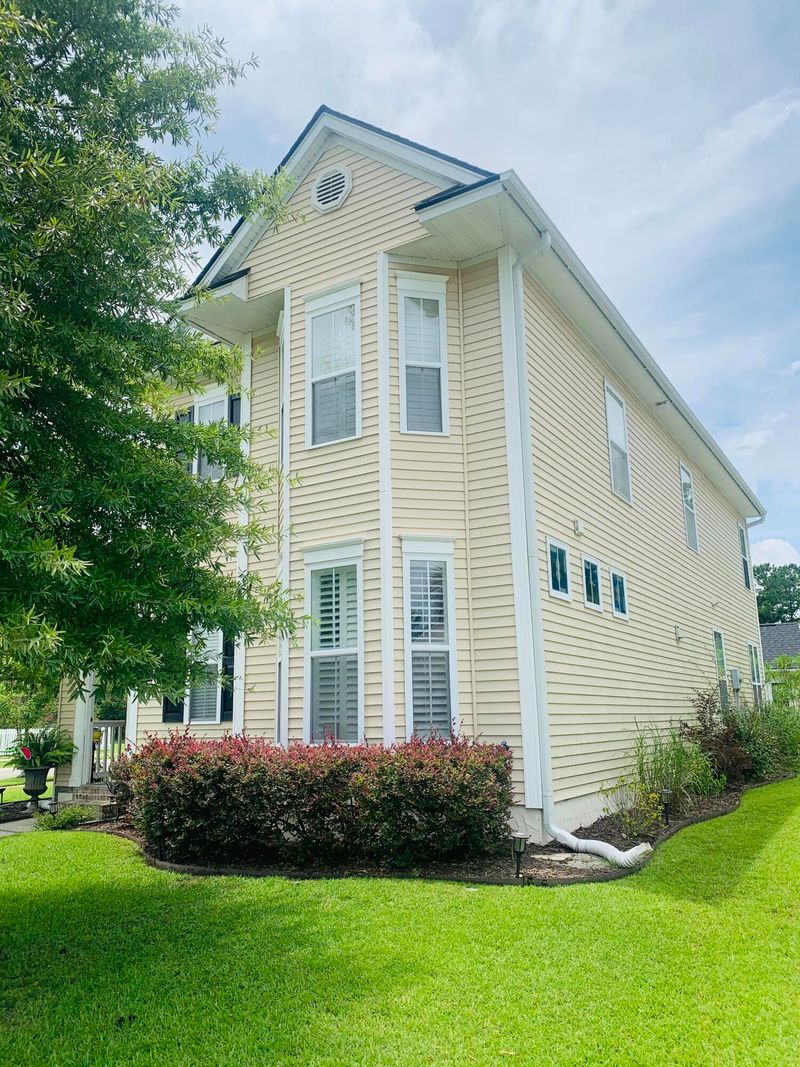 1917 Hubbell Dr, Mount Pleasant, SC 29466