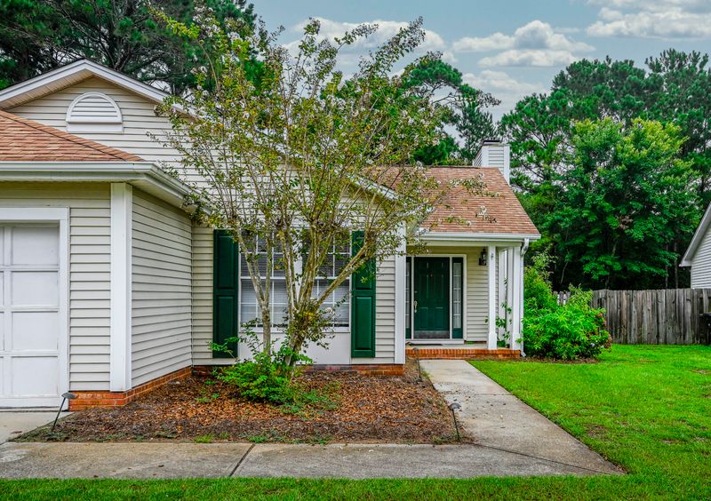 2136 Presidio Dr, Mount Pleasant, SC 29466