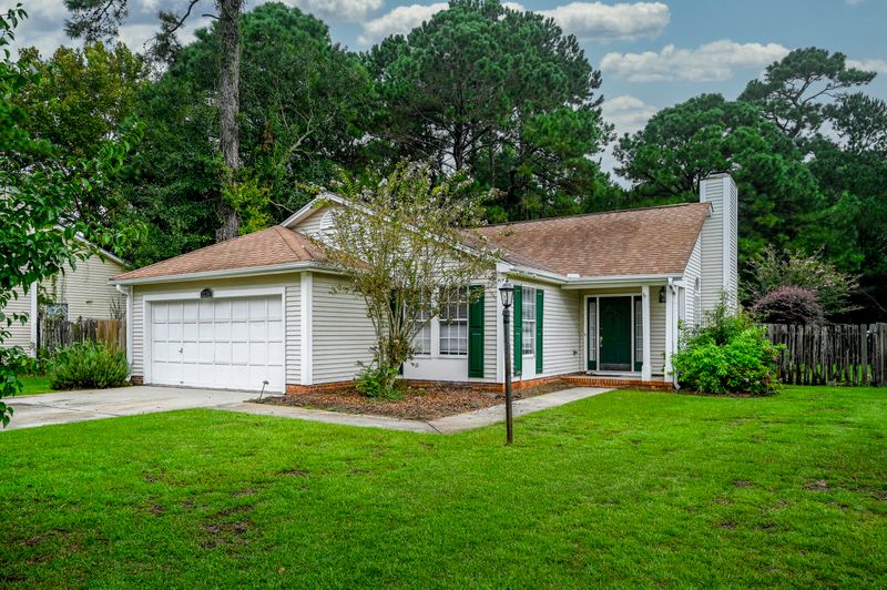 2136 Presidio Dr, Mount Pleasant, SC 29466