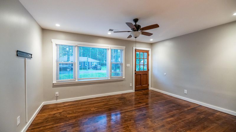 313 Adeline Dr, Goose Creek, SC 29445