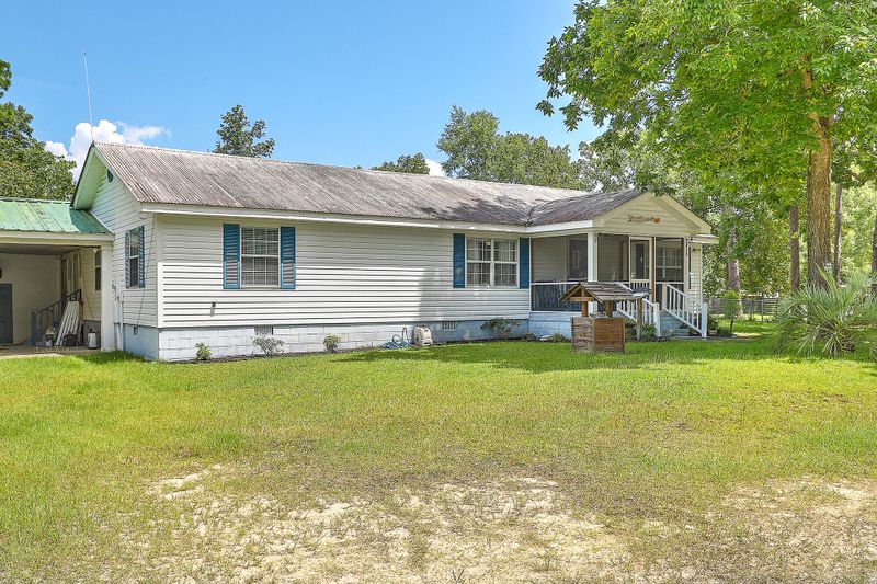 128 Cherry Grove Ln, Cross, SC 29436