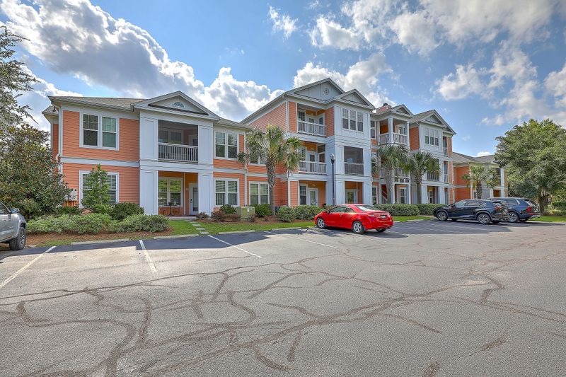 1623 Chatelain Way, Mount Pleasant, SC 29464