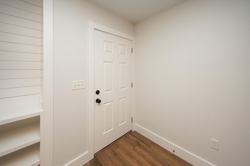 7 Inverary Ct, Charleston, SC 29414