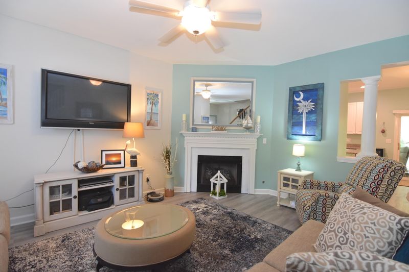 1682 Camfield Ln, Mount Pleasant, SC 29466