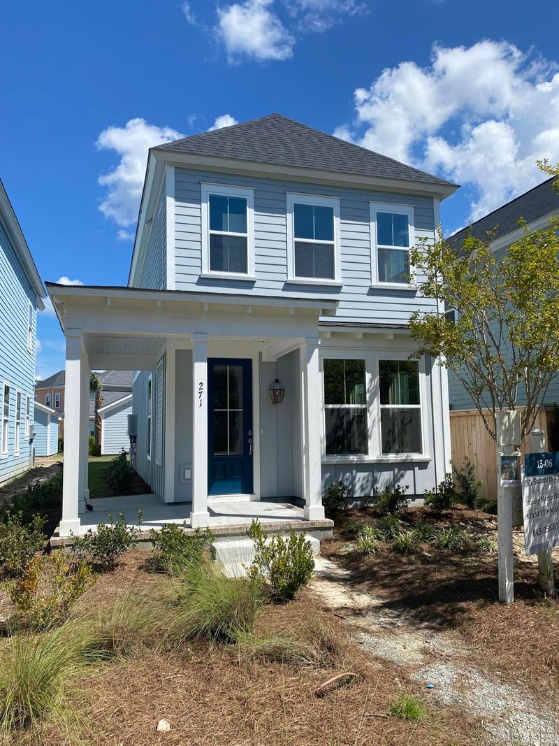 271 Summers Dr, Summerville, SC 29485