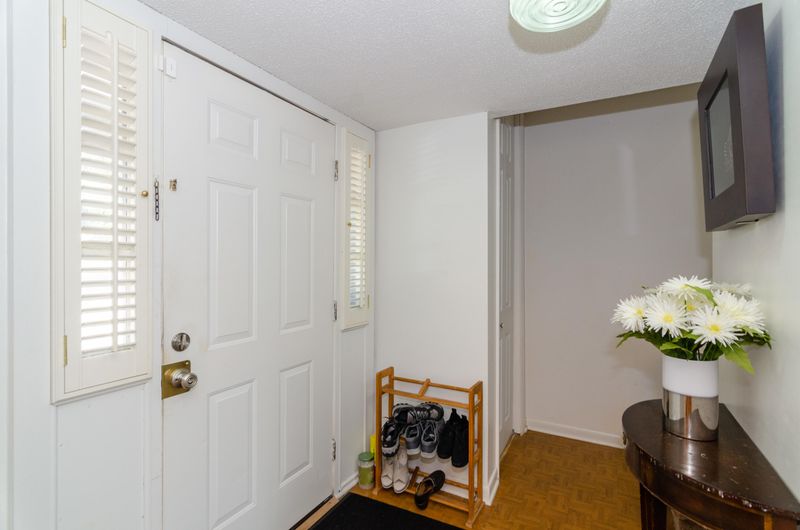 424 Carriage Ln, Mount Pleasant, SC 29464