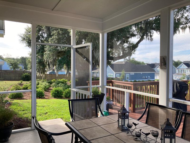 415 Ambergate Ln, Moncks Corner, SC 29461