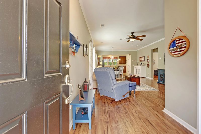 519 Eastern Isle Ave, Summerville, SC 29486
