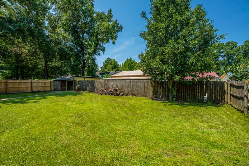 695 Bunkhouse Dr, Charleston, SC 29414