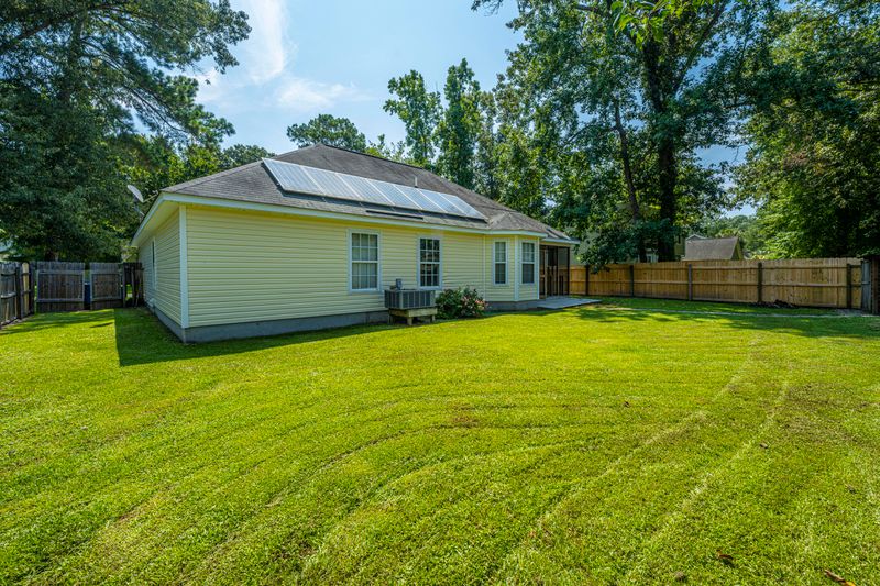 695 Bunkhouse Dr, Charleston, SC 29414