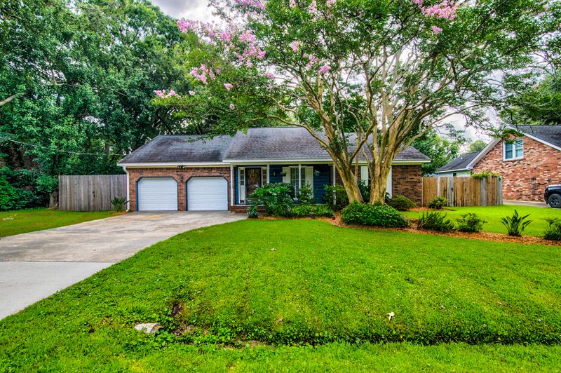 1477 Kentwood Cir, Charleston, SC 29412