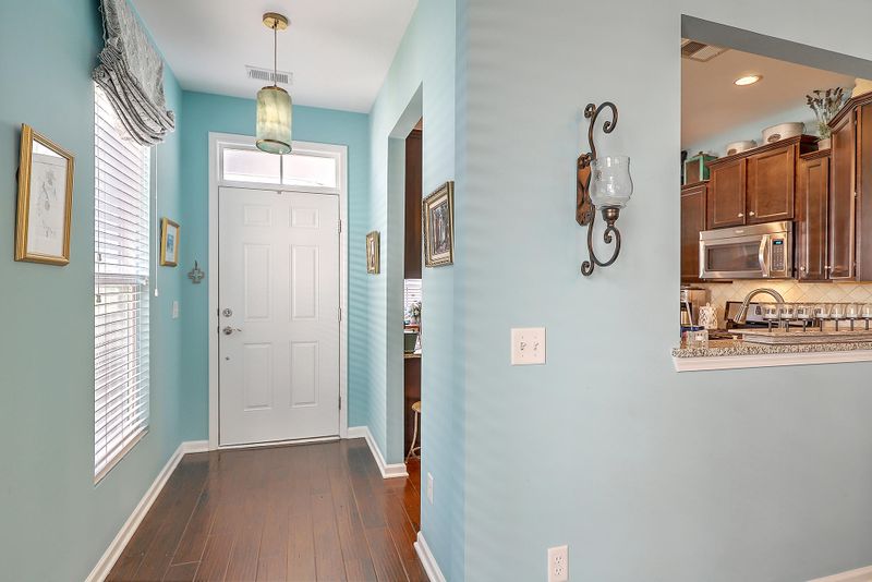 213 Waterfront Park Dr, Summerville, SC 29486