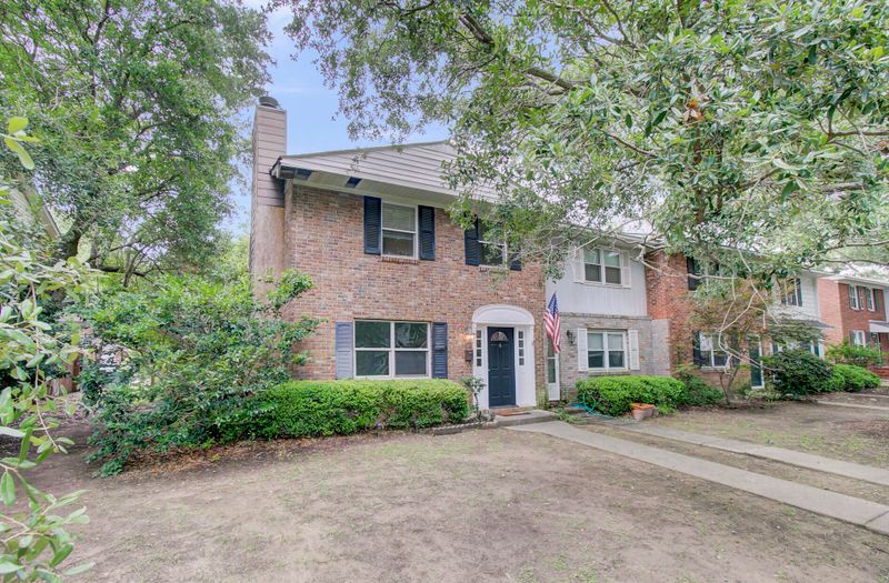 726 Harbor Ln, Mount Pleasant, SC 29464