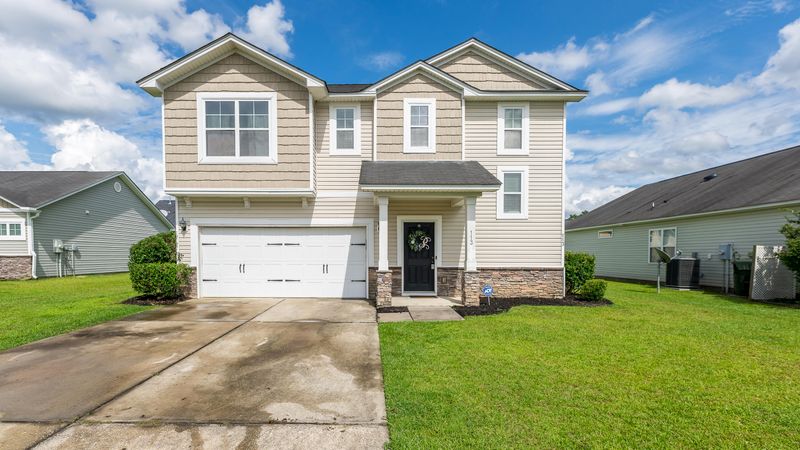113 Hyrne Dr, Goose Creek, SC 29445
