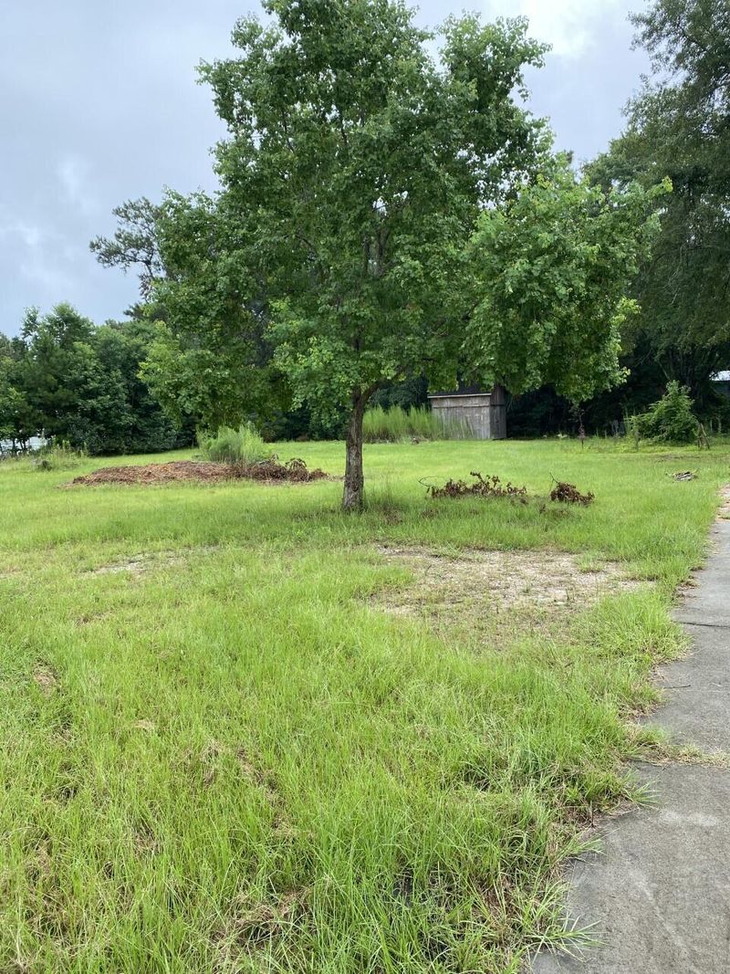 716 Royle Rd, Ladson, SC 29456
