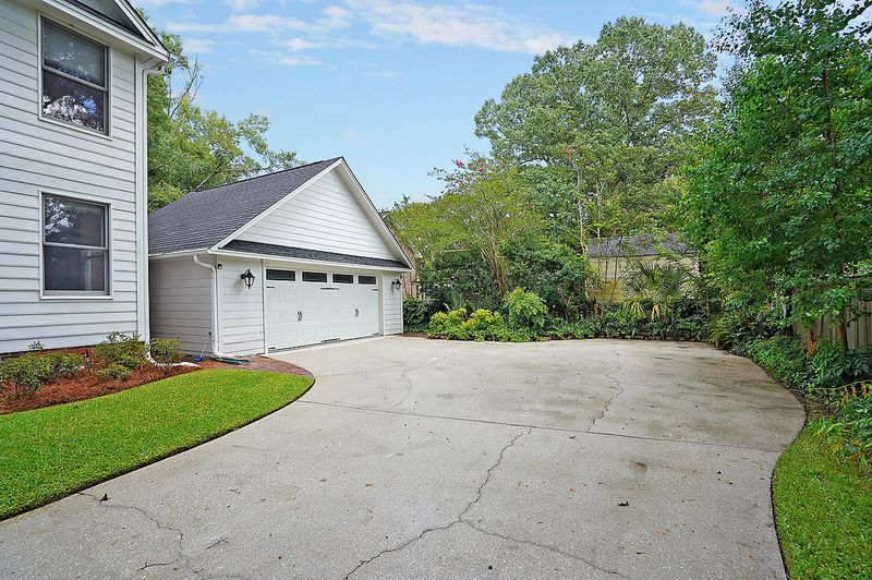 54 Sorento Blvd, Hanahan, SC 29410