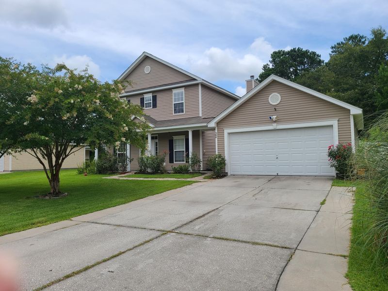308 Savannah River Dr, Summerville, SC 29485