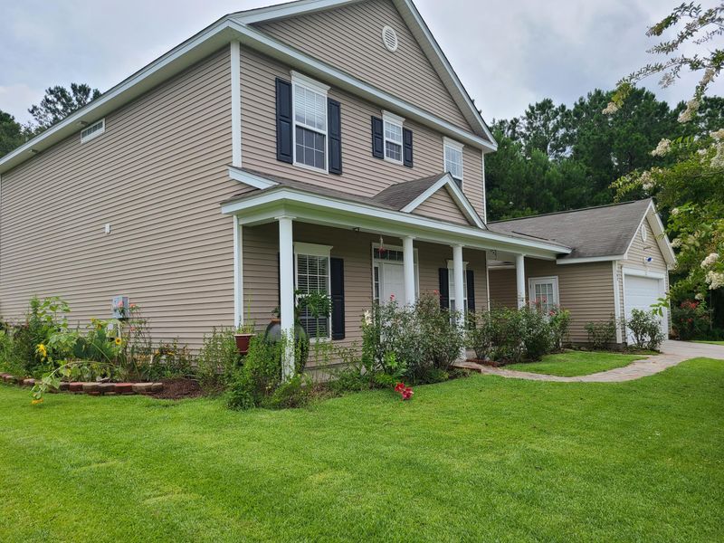 308 Savannah River Dr, Summerville, SC 29485