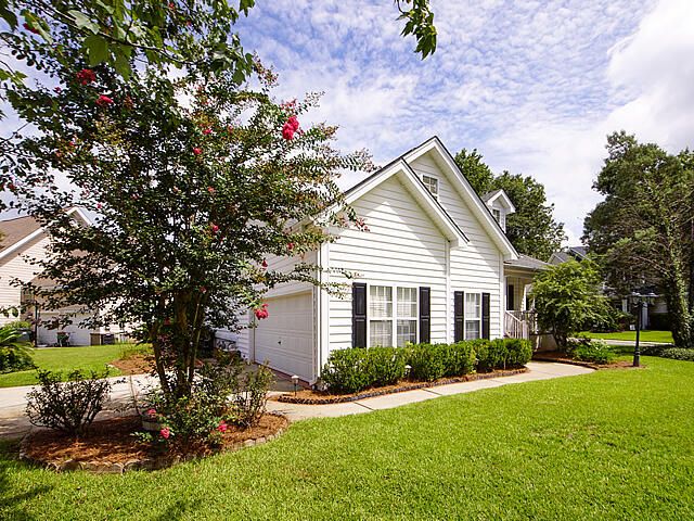 1872 Oleander Ct, Charleston, SC 29414