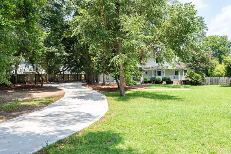 864 Joe Rivers Rd, Charleston, SC 29412