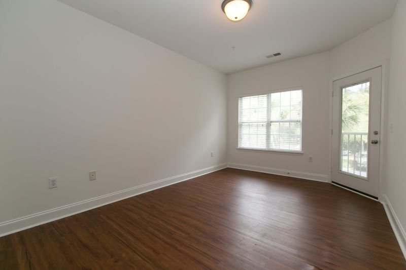 1909 Basildon Rd, Mount Pleasant, SC 29466